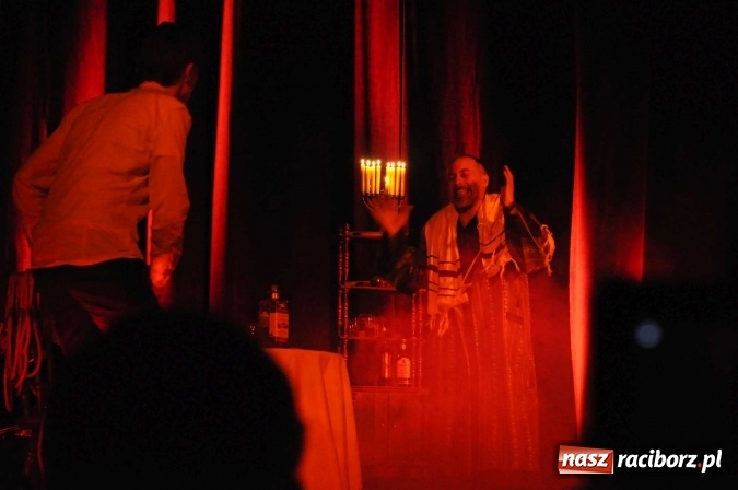 Zdjęcie w galerii na portalu naszraciborz.pl: W Strzesze wystawiono Grosiki na raj Singera  wiadomości z regionu