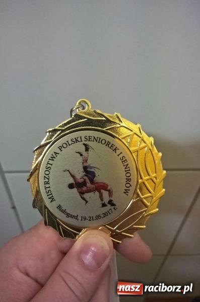 Zdjęcie w galerii na portalu naszraciborz.pl: Trzy medale dla raciborskich zapaśniczek  wiadomości z regionu