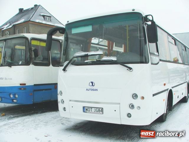 Zdjęcie w galerii na portalu naszraciborz.pl: PKS stawia na komfort. Nowe autobusy wiadomości z regionu