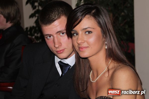 Zdjęcie w galerii na portalu naszraciborz.pl: Studniówka I LO: Poloneza czas zacząć... wiadomości z regionu