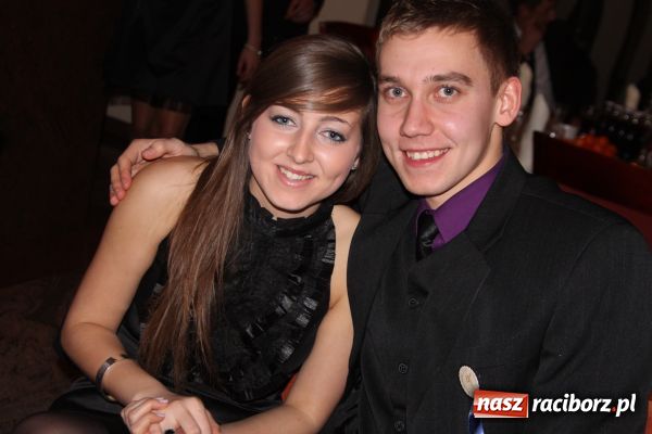 Zdjęcie w galerii na portalu naszraciborz.pl: Studniówka I LO: Poloneza czas zacząć... wiadomości z regionu