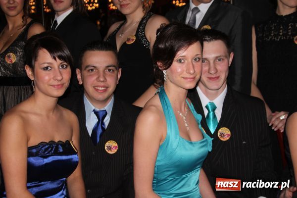 Zdjęcie w galerii na portalu naszraciborz.pl: Studniówka I LO: Poloneza czas zacząć... wiadomości z regionu