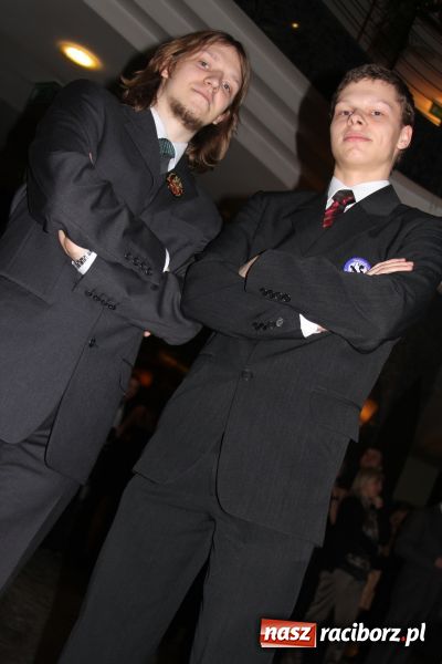 Zdjęcie w galerii na portalu naszraciborz.pl: Studniówka I LO: Poloneza czas zacząć... wiadomości z regionu