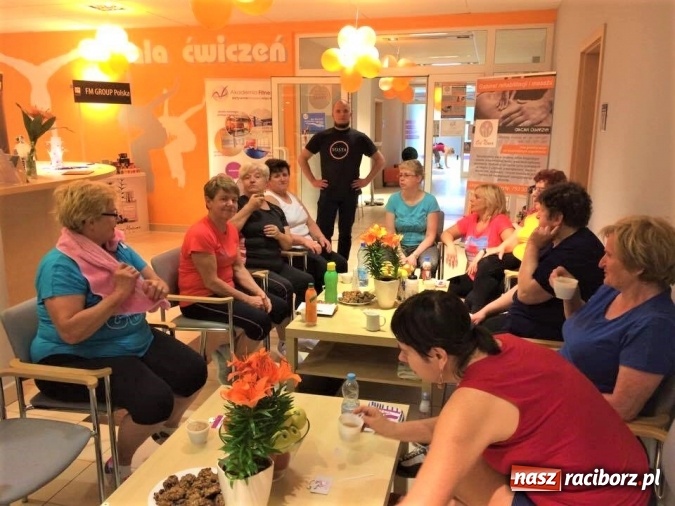 Zdjęcie w galerii na portalu naszraciborz.pl: Dzień otwarty Akademii Fitness w H2Ostróg  wiadomości z regionu