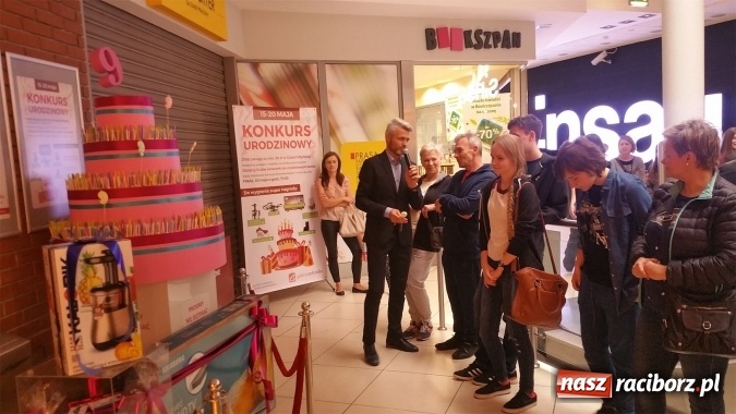 Zdjęcie w galerii na portalu naszraciborz.pl: Dziewiąte urodziny Galerii Młyńskiej za nami wiadomości z regionu