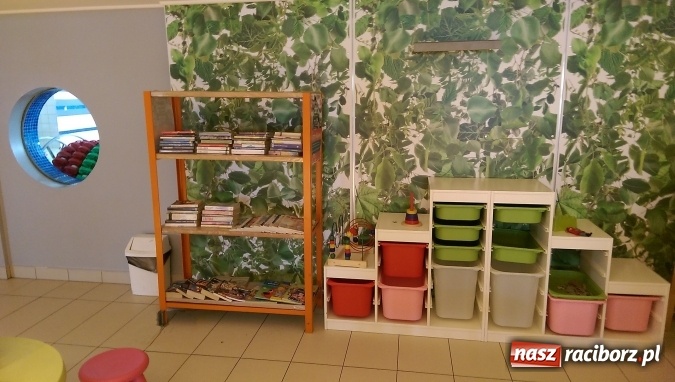 Zdjęcie w galerii na portalu naszraciborz.pl: Książkobranie w H2Ostróg  wiadomości z regionu