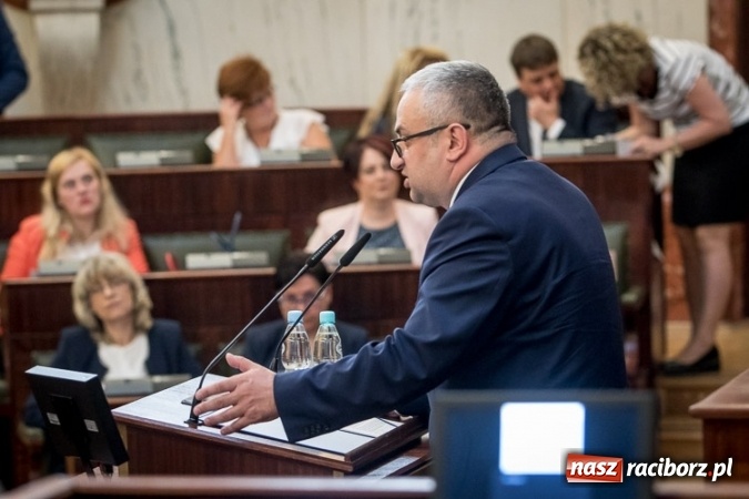 Zdjęcie w galerii na portalu naszraciborz.pl: Sejmik Województwa Śląskiego opowiedział się za odbudową Odrzańskiej Drogi Wodnej  wiadomości z regionu