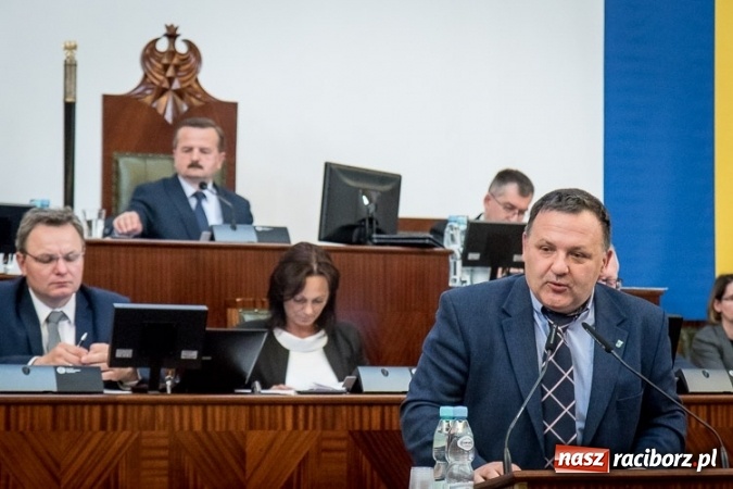 Zdjęcie w galerii na portalu naszraciborz.pl: Sejmik Województwa Śląskiego opowiedział się za odbudową Odrzańskiej Drogi Wodnej  wiadomości z regionu