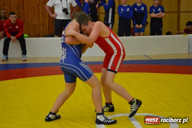 Zdjęcie w galerii na portalu naszraciborz.pl: Świetny start zapaśników Unii Racibórz w Czechach wiadomości z regionu