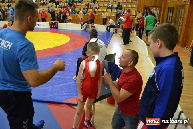 Zdjęcie w galerii na portalu naszraciborz.pl: Świetny start zapaśników Unii Racibórz w Czechach wiadomości z regionu