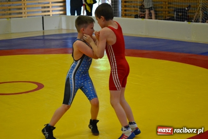Zdjęcie w galerii na portalu naszraciborz.pl: Świetny start zapaśników Unii Racibórz w Czechach wiadomości z regionu