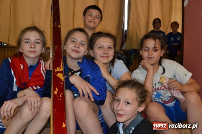 Zdjęcie w galerii na portalu naszraciborz.pl: Świetny start zapaśników Unii Racibórz w Czechach wiadomości z regionu