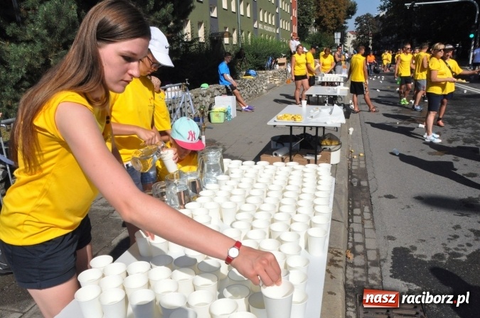 Zdjęcie w galerii na portalu naszraciborz.pl: Organizatorzy III Rafako Półmaratonu Racibórz zapraszają wolontariuszy wiadomości z regionu