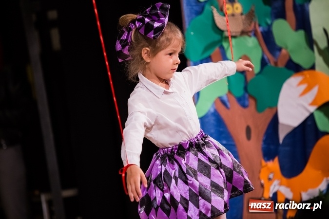 Zdjęcie w galerii na portalu naszraciborz.pl: X Mini Festiwal Przedszkolaków w DK Strzecha wiadomości z regionu