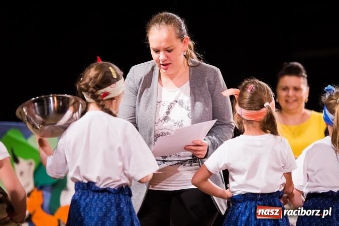 Zdjęcie w galerii na portalu naszraciborz.pl: X Mini Festiwal Przedszkolaków w DK Strzecha wiadomości z regionu