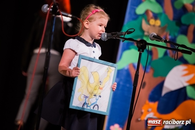 Zdjęcie w galerii na portalu naszraciborz.pl: X Mini Festiwal Przedszkolaków w DK Strzecha wiadomości z regionu