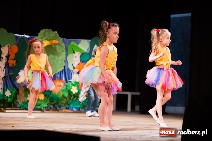 Zdjęcie w galerii na portalu naszraciborz.pl: X Mini Festiwal Przedszkolaków w DK Strzecha wiadomości z regionu