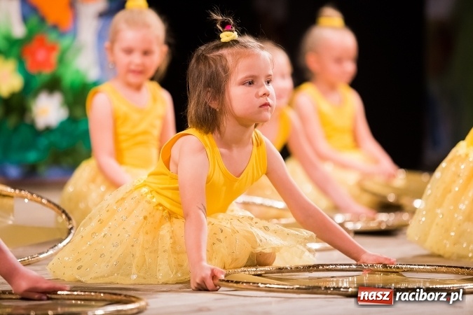 Zdjęcie w galerii na portalu naszraciborz.pl: X Mini Festiwal Przedszkolaków w DK Strzecha wiadomości z regionu