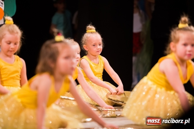 Zdjęcie w galerii na portalu naszraciborz.pl: X Mini Festiwal Przedszkolaków w DK Strzecha wiadomości z regionu