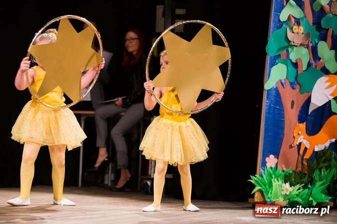 Zdjęcie w galerii na portalu naszraciborz.pl: X Mini Festiwal Przedszkolaków w DK Strzecha wiadomości z regionu