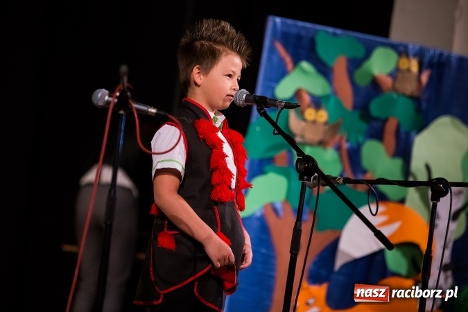 Zdjęcie w galerii na portalu naszraciborz.pl: X Mini Festiwal Przedszkolaków w DK Strzecha wiadomości z regionu