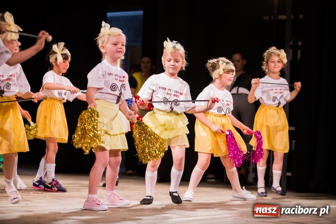 Zdjęcie w galerii na portalu naszraciborz.pl: X Mini Festiwal Przedszkolaków w DK Strzecha wiadomości z regionu