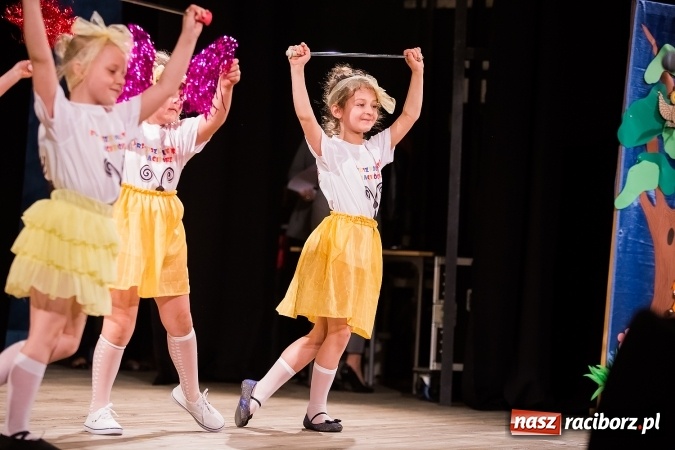 Zdjęcie w galerii na portalu naszraciborz.pl: X Mini Festiwal Przedszkolaków w DK Strzecha wiadomości z regionu