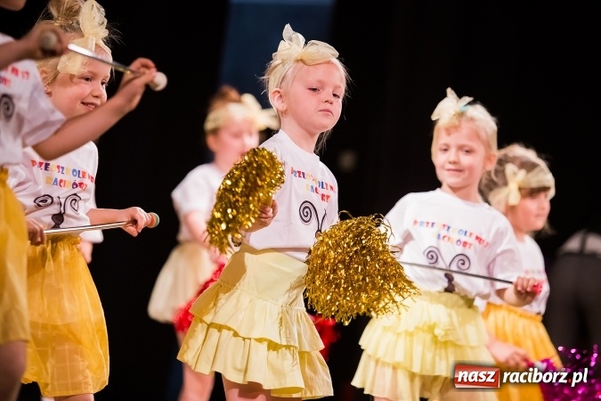 Zdjęcie w galerii na portalu naszraciborz.pl: X Mini Festiwal Przedszkolaków w DK Strzecha wiadomości z regionu