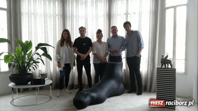 Zdjęcie w galerii na portalu naszraciborz.pl: Technicy budownictwa i architektury krajobrazu z CKZiU nr 1 na praktykach w Portugalii wiadomości z regionu