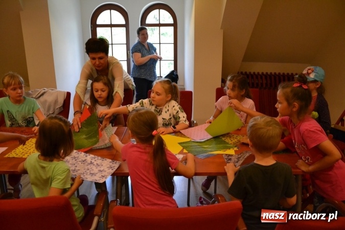 Zdjęcie w galerii na portalu naszraciborz.pl: Mamo, Tato, (s)twórzmy razem! - warsztaty kreatywne na Zamku Piastowskim za nami  wiadomości z regionu