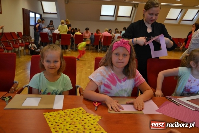 Zdjęcie w galerii na portalu naszraciborz.pl: Mamo, Tato, (s)twórzmy razem! - warsztaty kreatywne na Zamku Piastowskim za nami  wiadomości z regionu