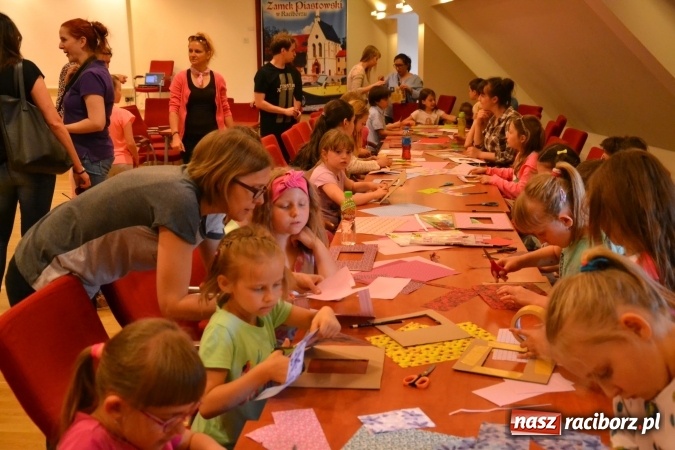 Zdjęcie w galerii na portalu naszraciborz.pl: Mamo, Tato, (s)twórzmy razem! - warsztaty kreatywne na Zamku Piastowskim za nami  wiadomości z regionu