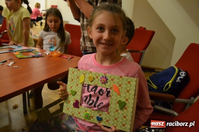 Zdjęcie w galerii na portalu naszraciborz.pl: Mamo, Tato, (s)twórzmy razem! - warsztaty kreatywne na Zamku Piastowskim za nami  wiadomości z regionu