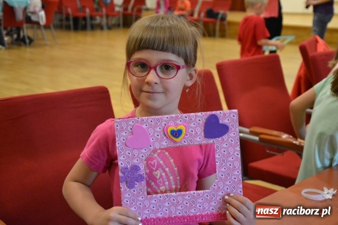 Zdjęcie w galerii na portalu naszraciborz.pl: Mamo, Tato, (s)twórzmy razem! - warsztaty kreatywne na Zamku Piastowskim za nami  wiadomości z regionu