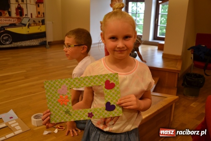 Zdjęcie w galerii na portalu naszraciborz.pl: Mamo, Tato, (s)twórzmy razem! - warsztaty kreatywne na Zamku Piastowskim za nami  wiadomości z regionu