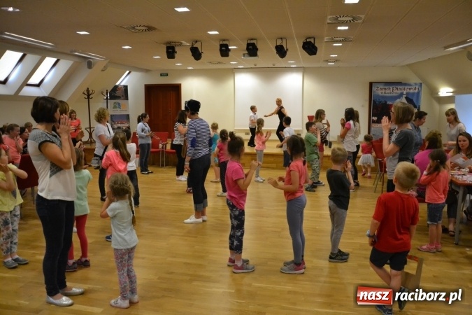 Zdjęcie w galerii na portalu naszraciborz.pl: Mamo, Tato, (s)twórzmy razem! - warsztaty kreatywne na Zamku Piastowskim za nami  wiadomości z regionu