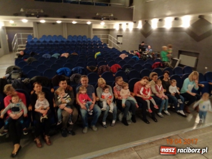 Zdjęcie w galerii na portalu naszraciborz.pl: Baw się z nami, Fikusiami  wiadomości z regionu