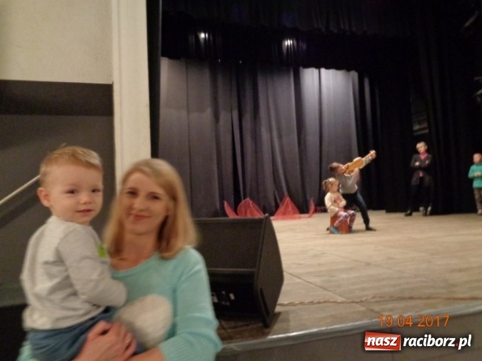 Zdjęcie w galerii na portalu naszraciborz.pl: Baw się z nami, Fikusiami  wiadomości z regionu