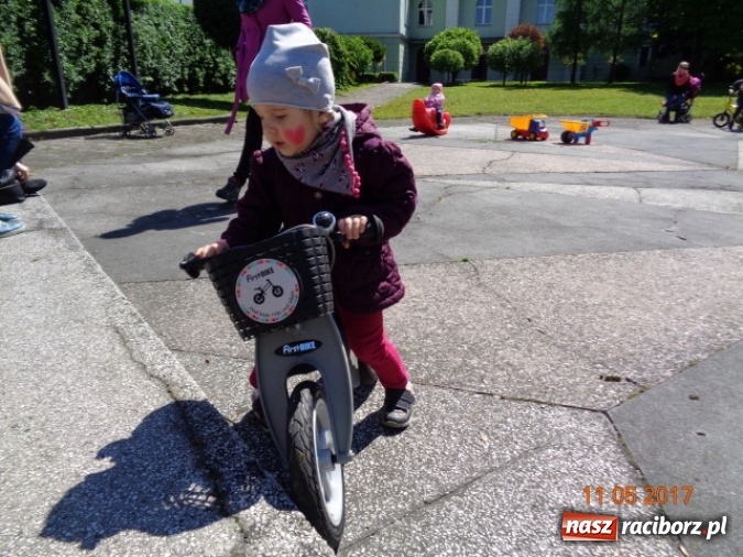 Zdjęcie w galerii na portalu naszraciborz.pl: Baw się z nami, Fikusiami  wiadomości z regionu