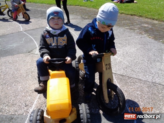 Zdjęcie w galerii na portalu naszraciborz.pl: Baw się z nami, Fikusiami  wiadomości z regionu