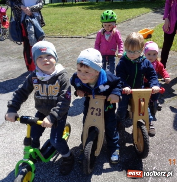 Zdjęcie w galerii na portalu naszraciborz.pl: Baw się z nami, Fikusiami  wiadomości z regionu