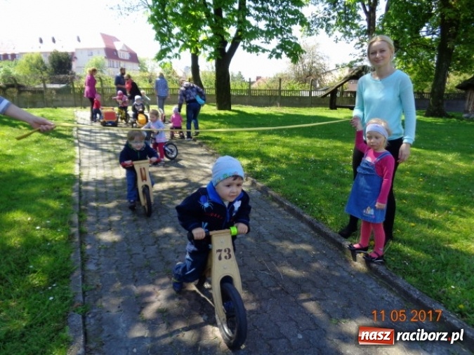 Zdjęcie w galerii na portalu naszraciborz.pl: Baw się z nami, Fikusiami  wiadomości z regionu