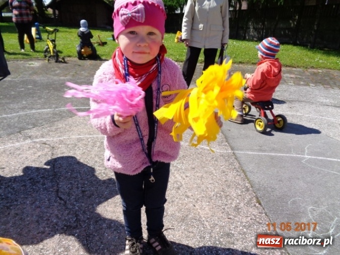 Zdjęcie w galerii na portalu naszraciborz.pl: Baw się z nami, Fikusiami  wiadomości z regionu