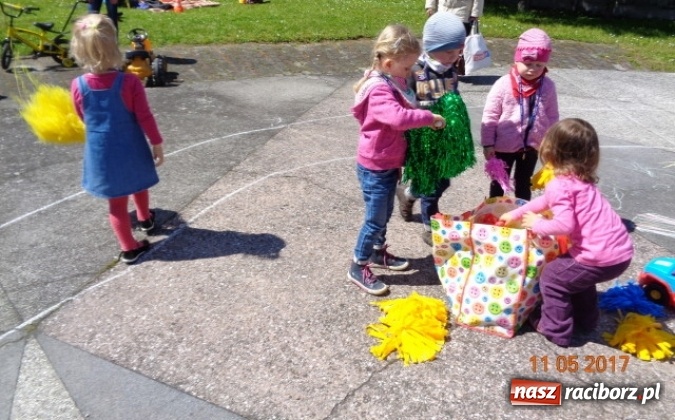 Zdjęcie w galerii na portalu naszraciborz.pl: Baw się z nami, Fikusiami  wiadomości z regionu