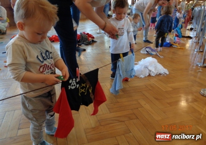 Zdjęcie w galerii na portalu naszraciborz.pl: Baw się z nami, Fikusiami  wiadomości z regionu