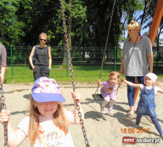 Zdjęcie w galerii na portalu naszraciborz.pl: Baw się z nami, Fikusiami  wiadomości z regionu