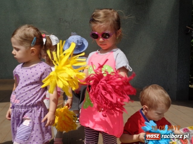 Zdjęcie w galerii na portalu naszraciborz.pl: Baw się z nami, Fikusiami  wiadomości z regionu