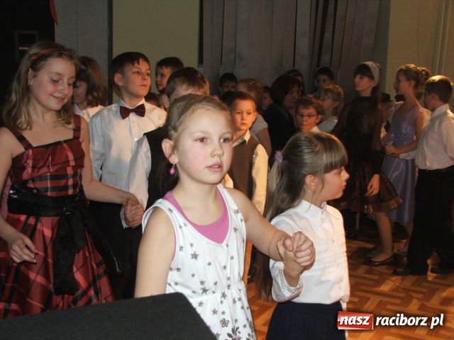 Zdjęcie w galerii na portalu naszraciborz.pl: Tańczyli z gracją i bez tremy wiadomości z regionu