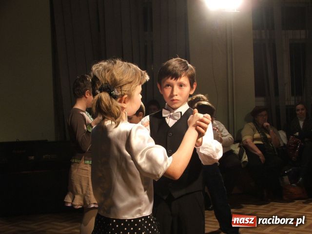 Zdjęcie w galerii na portalu naszraciborz.pl: Tańczyli z gracją i bez tremy wiadomości z regionu