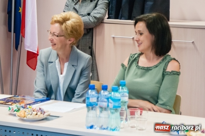 Zdjęcie w galerii na portalu naszraciborz.pl: W starostwie podsumowano XXV edycję powiatowego konkursu Mistrz Ortografii wiadomości z regionu